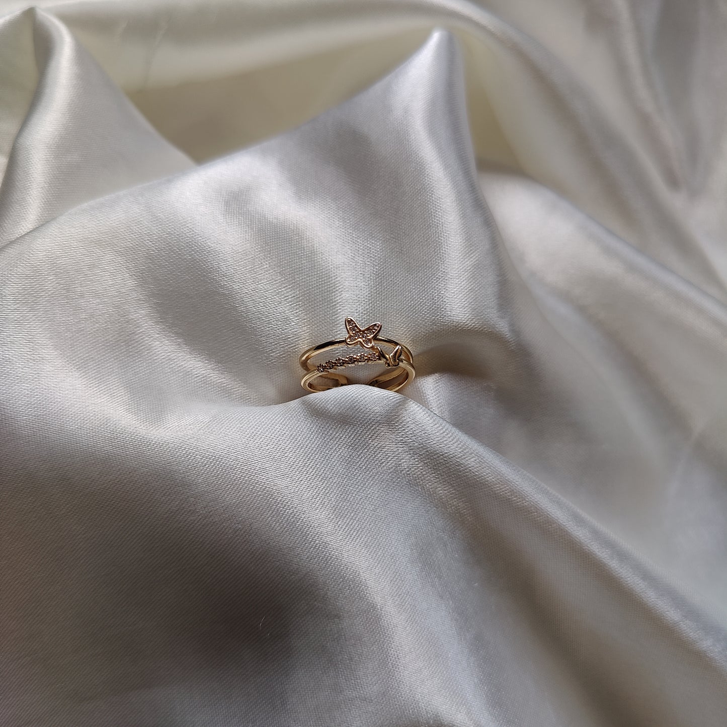 Bfly ring