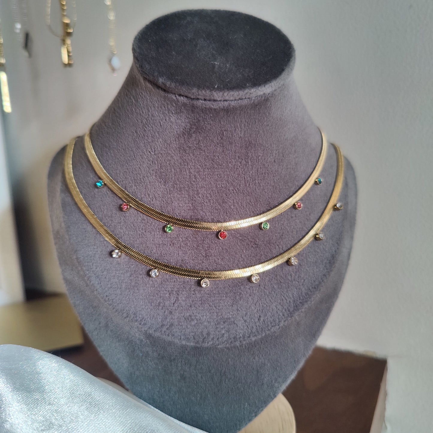 Alicia neckpiece
