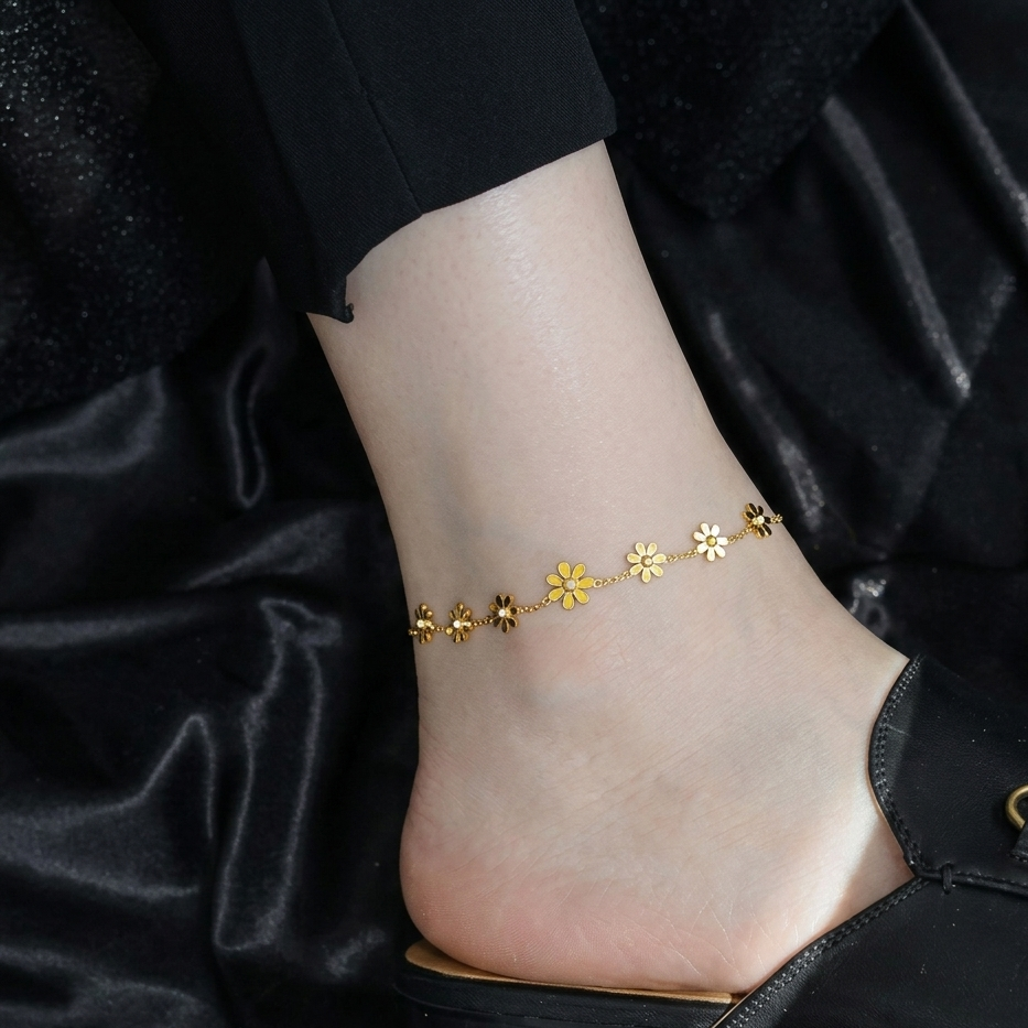 Daisy anklet