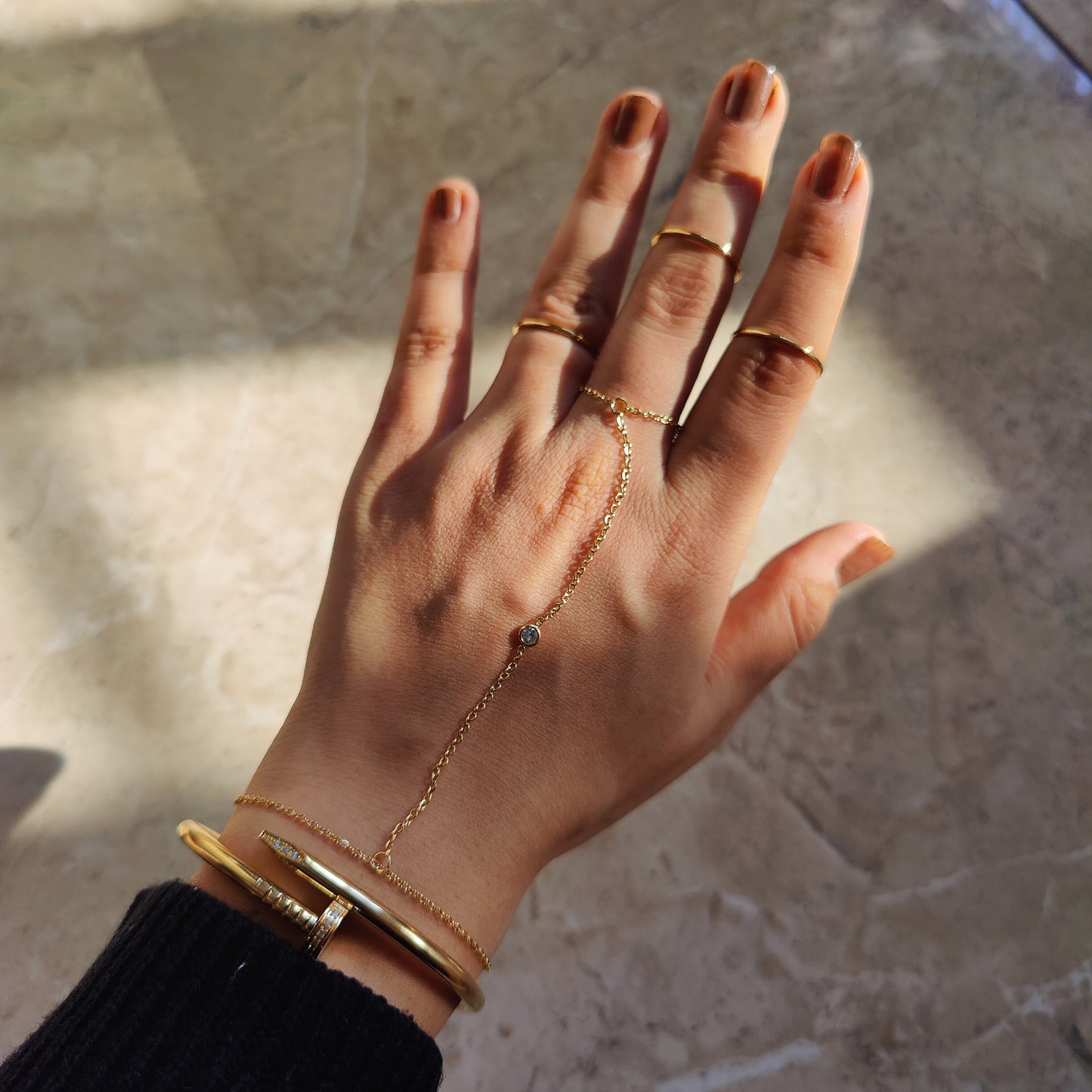 Bianca Handchain