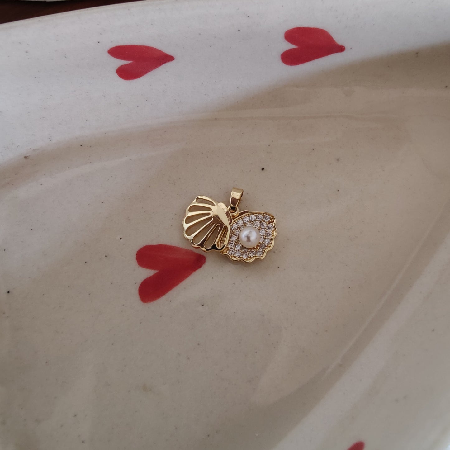 Openable shell charm