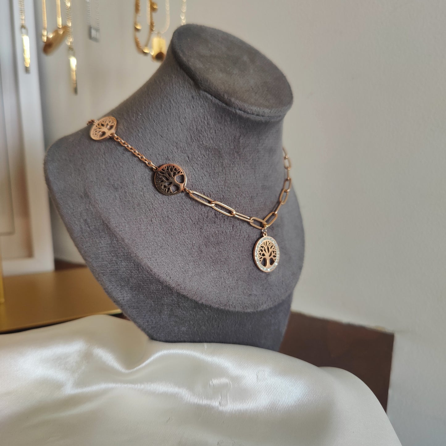 Tree charms neckpiece
