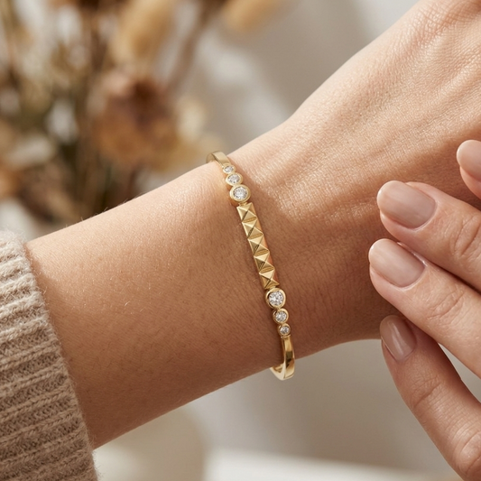 Prism cuff