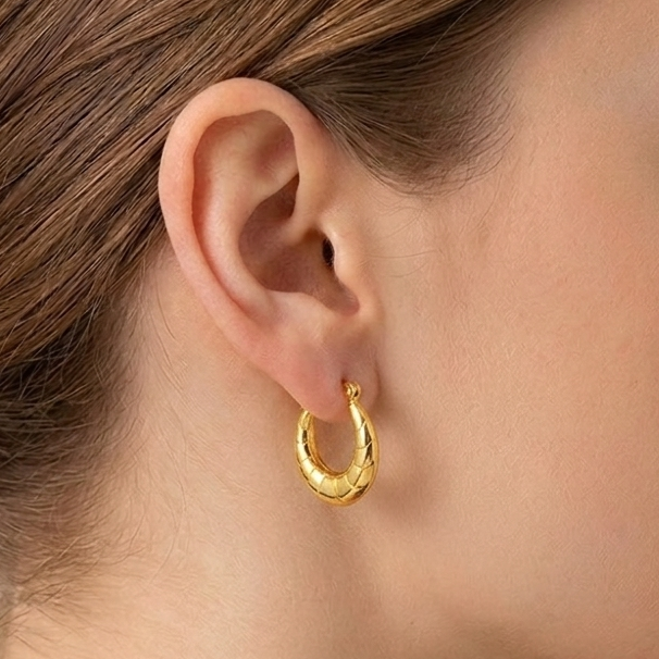 Croissant minimal hoops