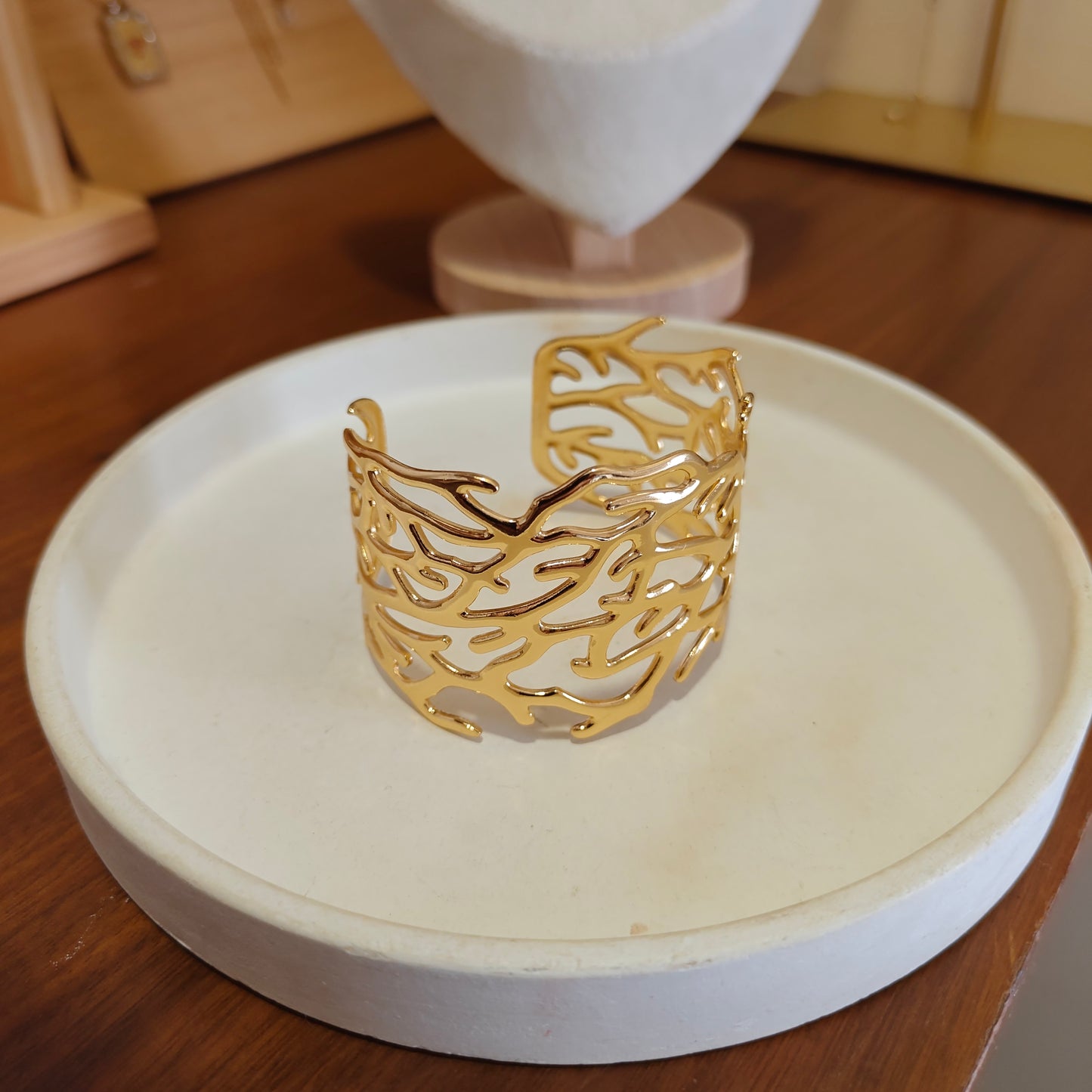 Roots cuff
