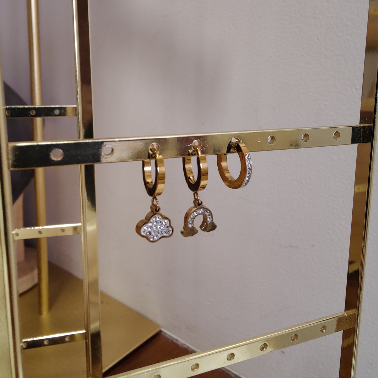 Raya triple piercings (gold)