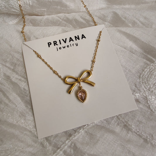 Posy neckpiece
