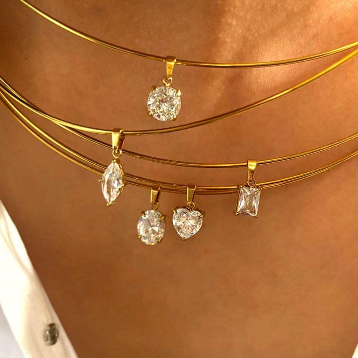 Solitaire chokers