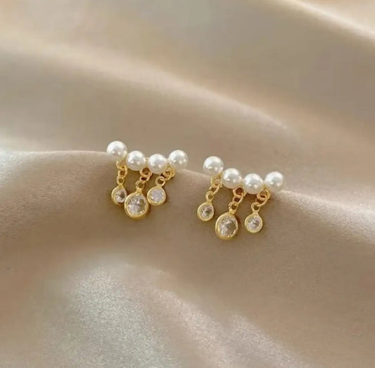 Pearl drop-down earcuffs