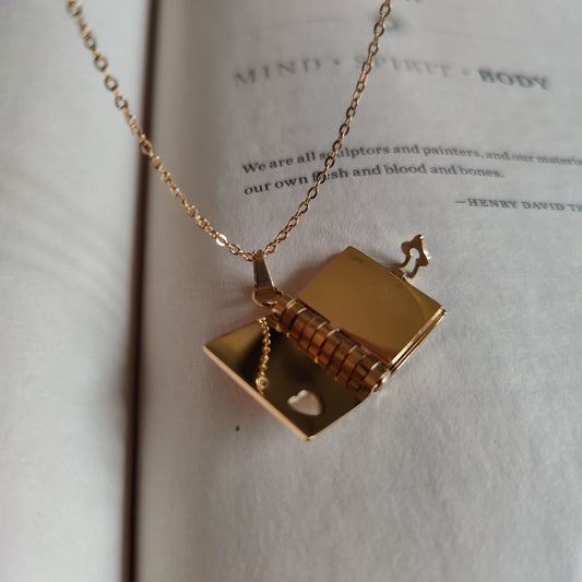 Vintage openable diary neckpiece
