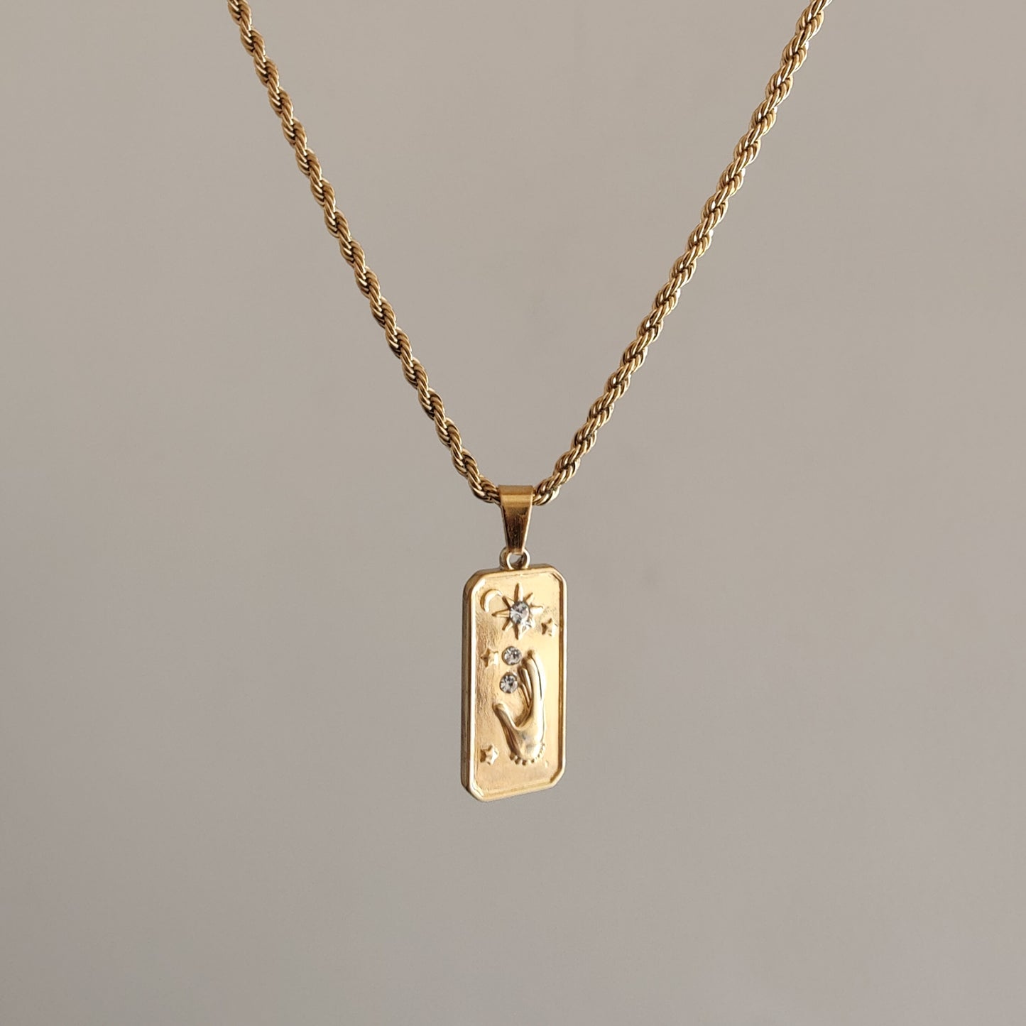 Wish neckpiece