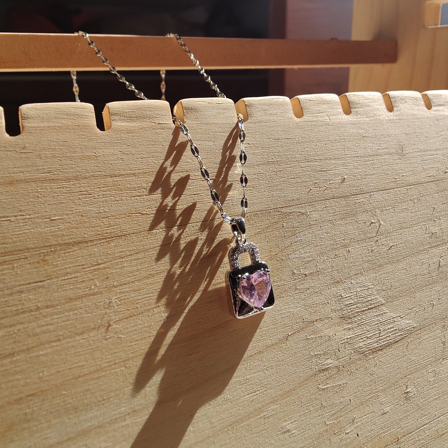 Lucy lock neckpiece