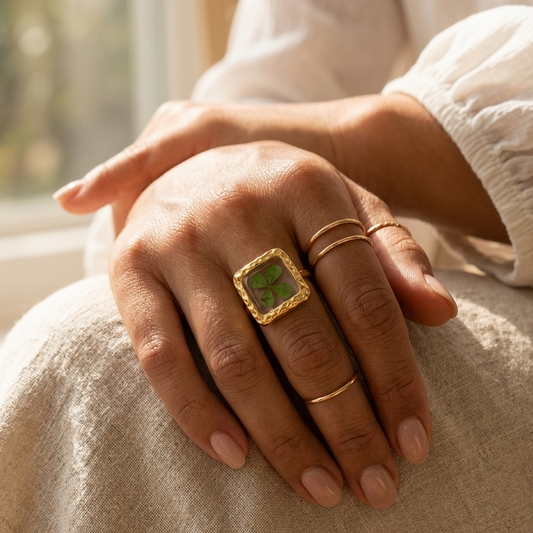 Fortune Clover Ring