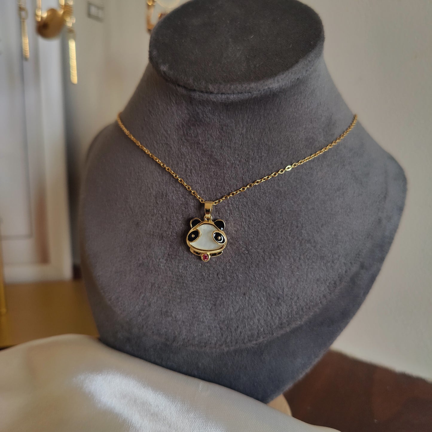 Panda neckpiece