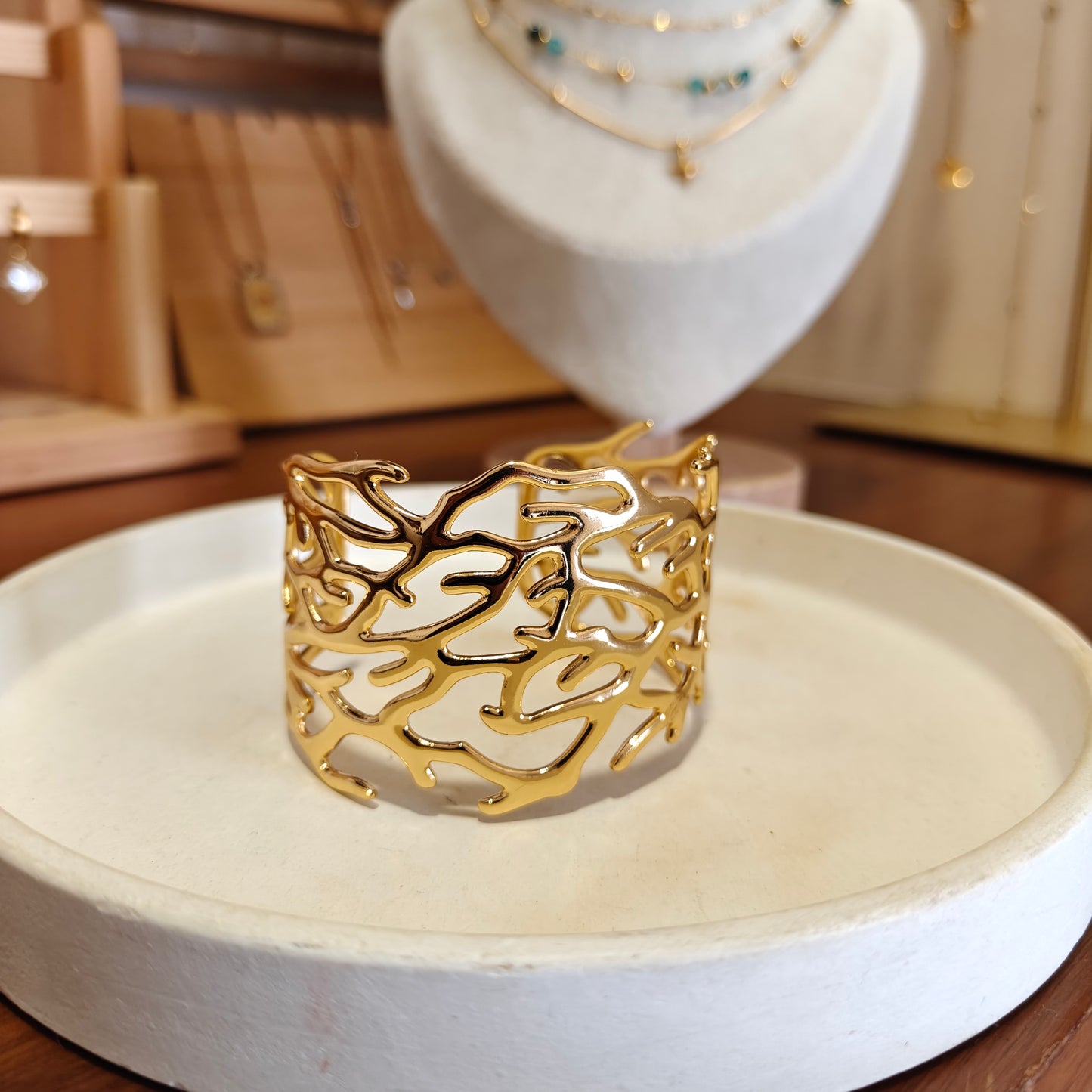 Roots cuff