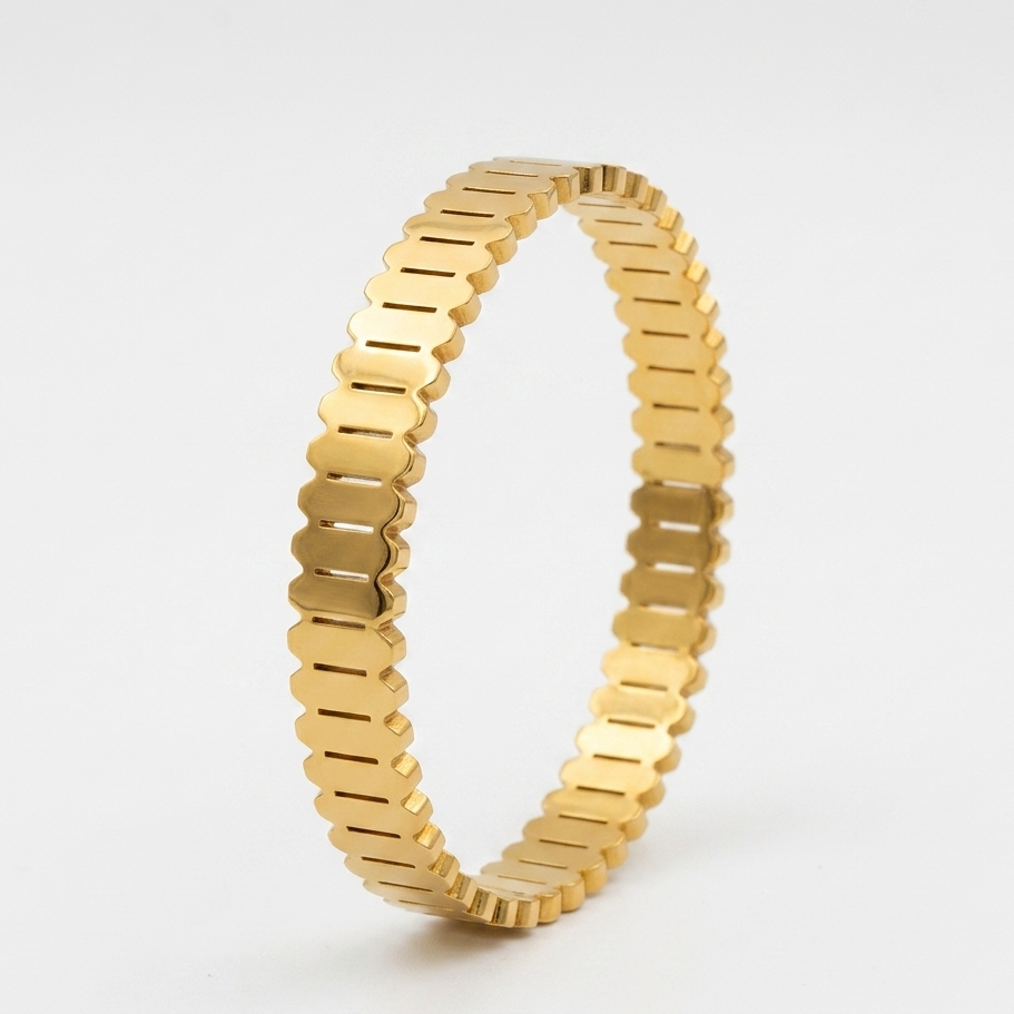 Zenith cuff