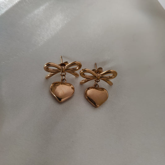 Bow love earrings