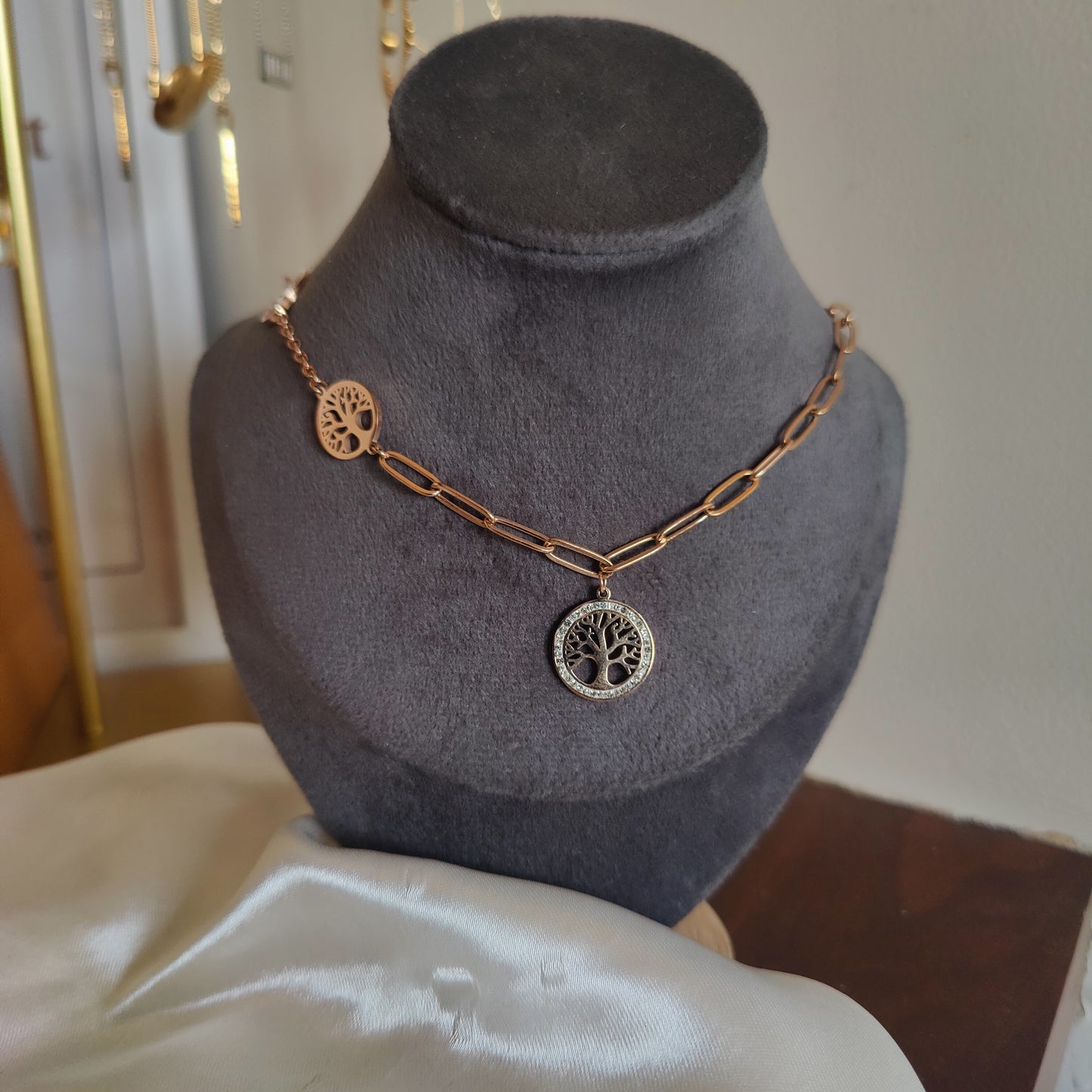 Tree charms neckpiece
