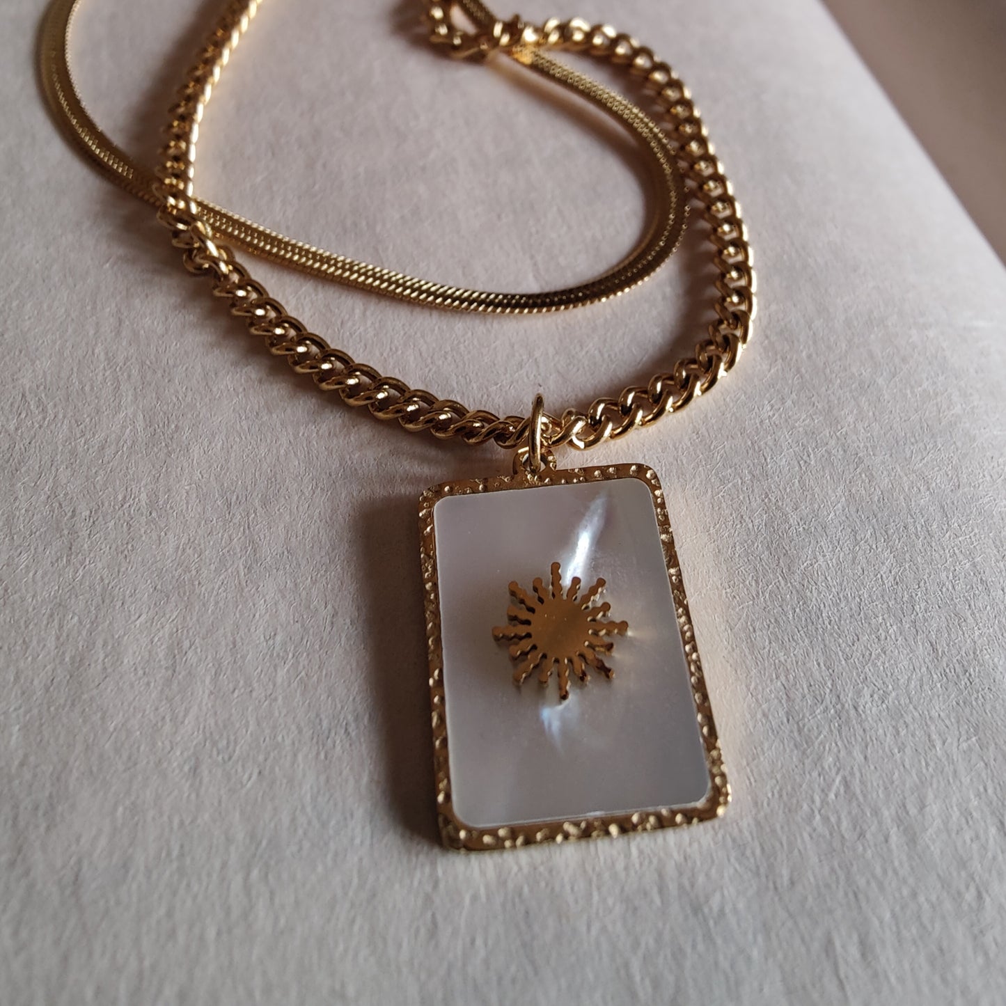 Lux double layered neckpiece