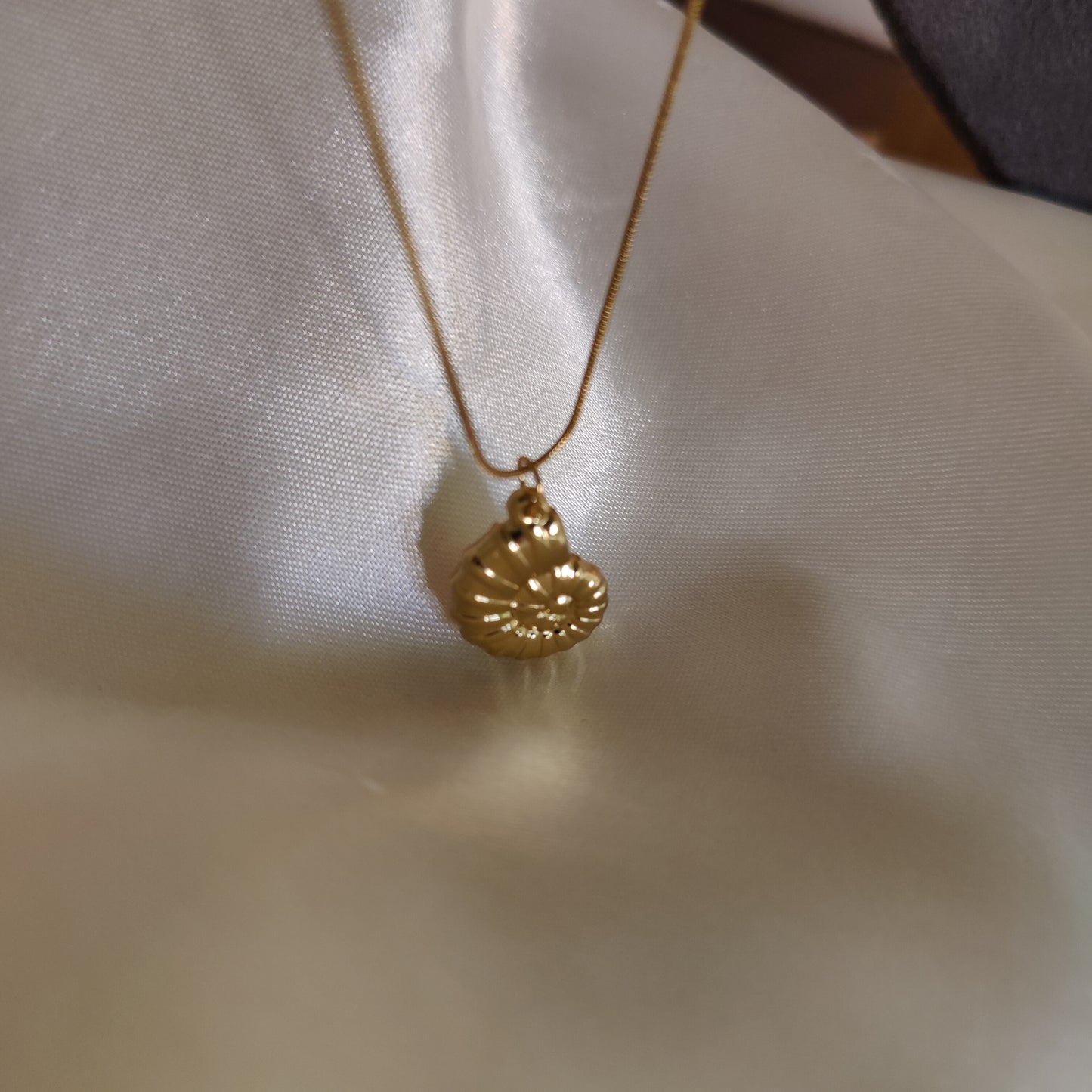Croissant neckpiece