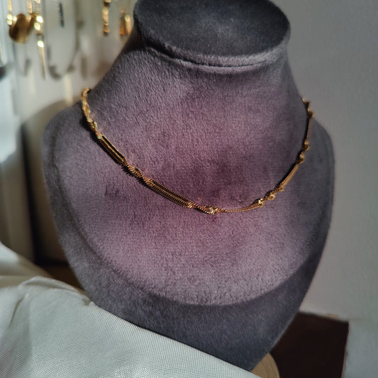 Anissa stackable neckchain