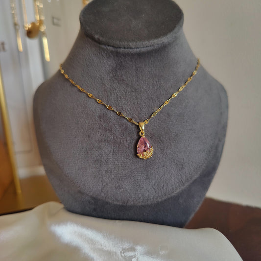 Eleanor neckpiece