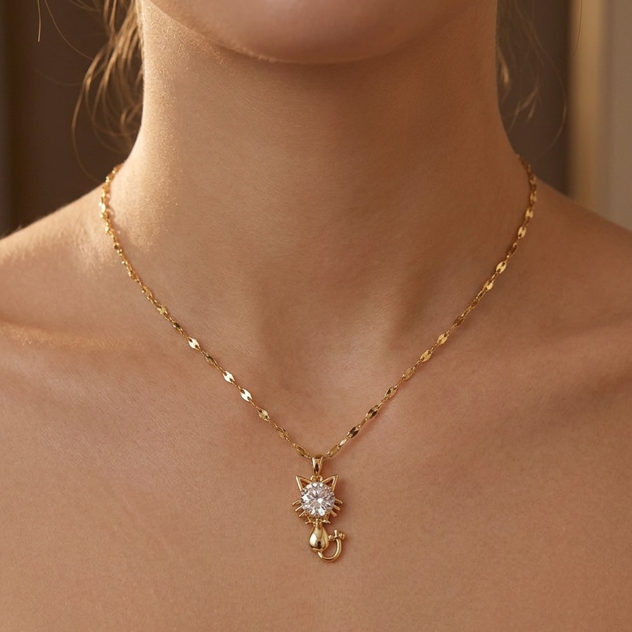 Crystal kitty neckpiece