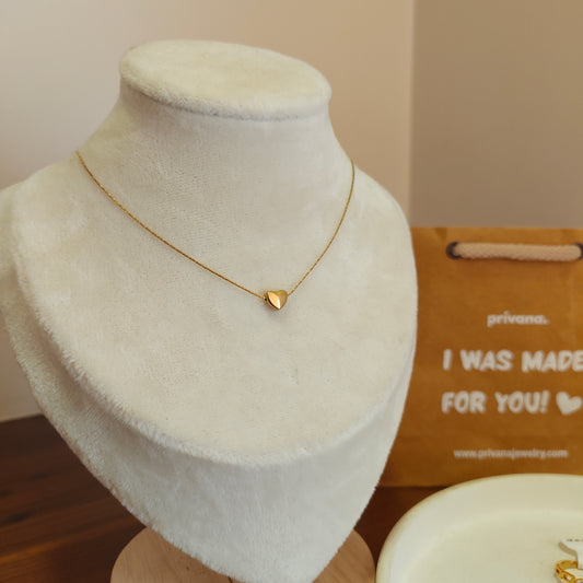 Little heart neckpiece